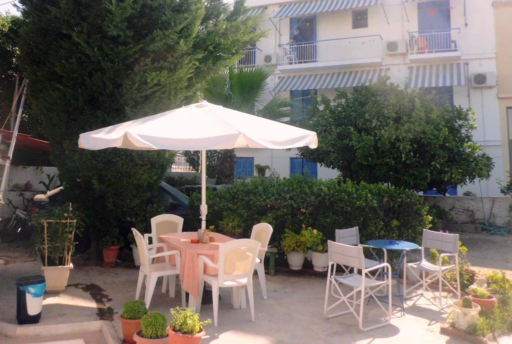 Hotel Marmarinos Aegina Exteriör bild