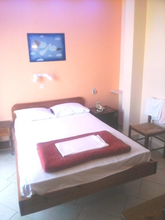 Hotel Marmarinos Aegina Exteriör bild